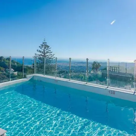 شقة Modern And Elegant With Two Terraces *