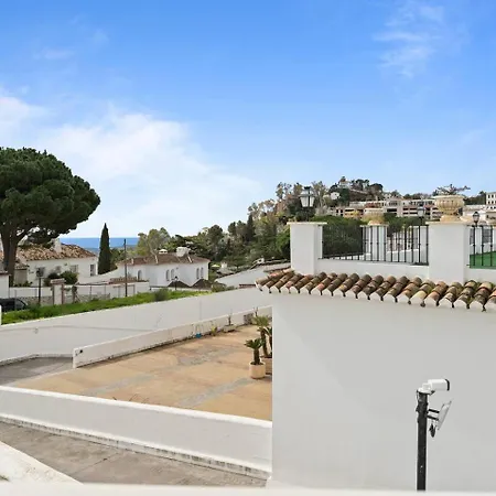 Modern And Elegant With Two Terraces * ميخاس