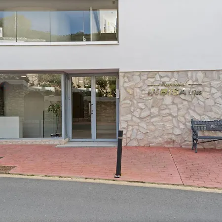 Modern And Elegant With Two Terraces *